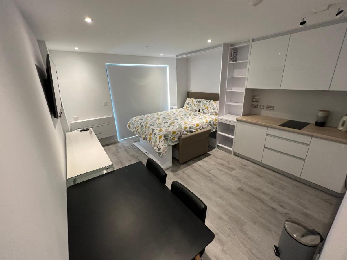 Modern Studio Apartment In Gibraltar - The Hub エクステリア 写真