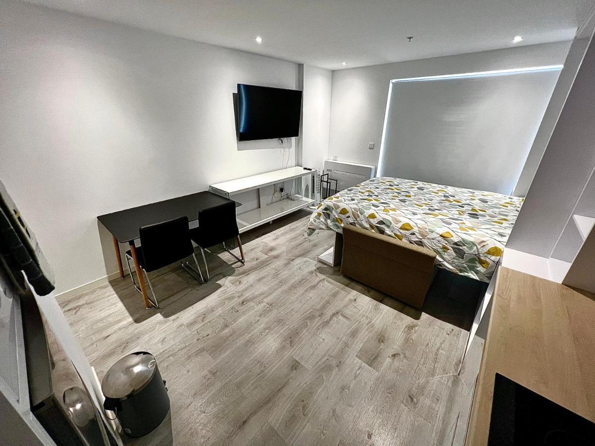 Modern Studio Apartment In Gibraltar - The Hub エクステリア 写真