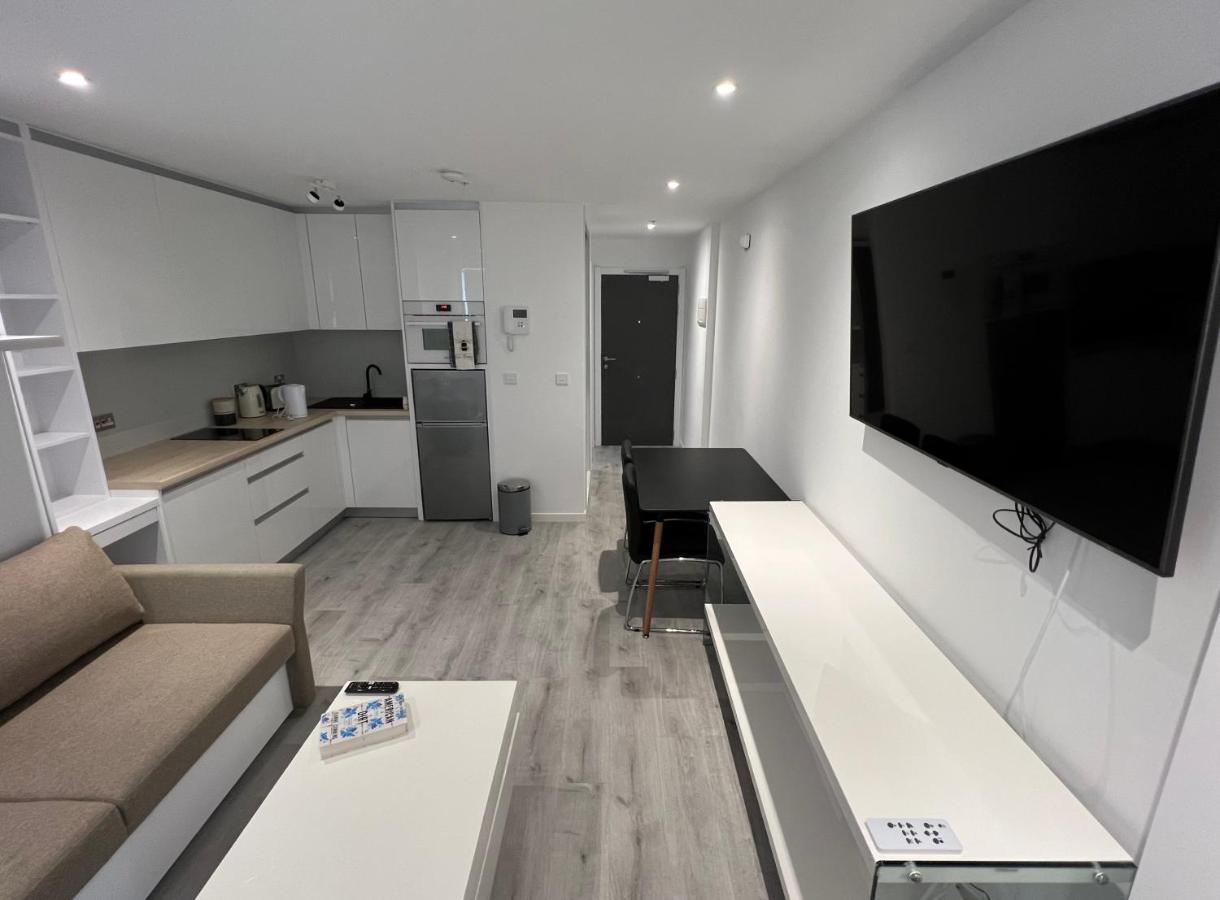 Modern Studio Apartment In Gibraltar - The Hub エクステリア 写真